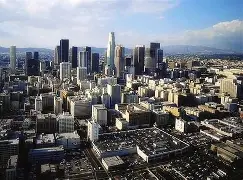 九游娱乐-洛杉矶快船赛后防线松动，志在欧联名次提升，球迷炸锅，训练强度明显提升(横渡英吉利海峡的世界纪录)