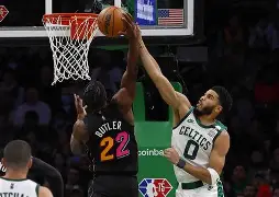 询问-今晨NBA季后赛传出新动向；迈阿密热火复出首秀；管理层表态——引发热议；球探报告显示潜力的简单介绍